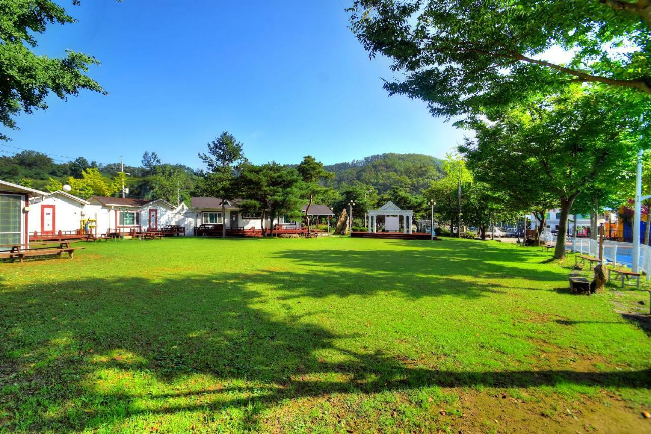 Sungbo Youth Hostel Mungyeong Buitenkant foto