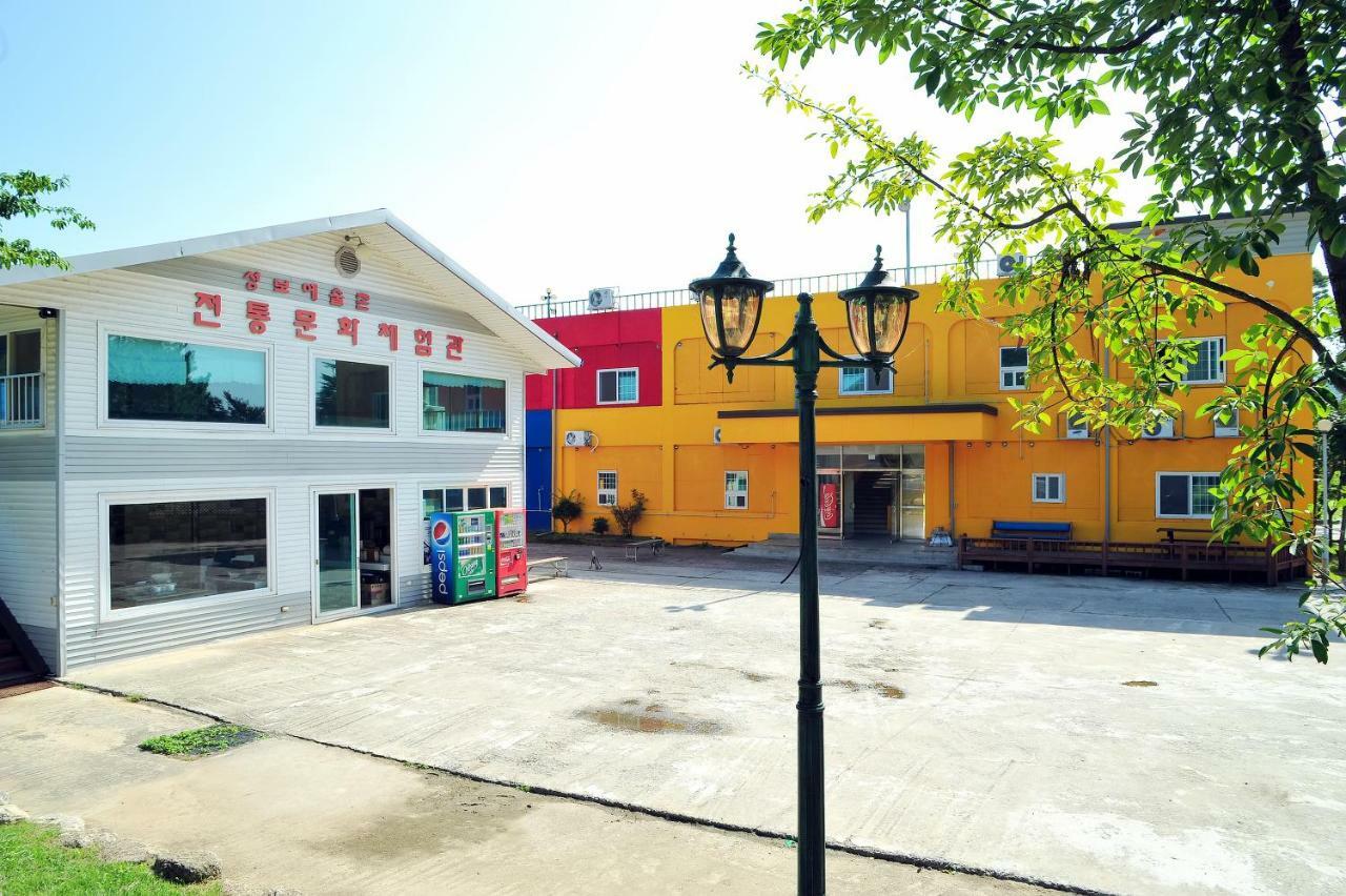Sungbo Youth Hostel Mungyeong Buitenkant foto
