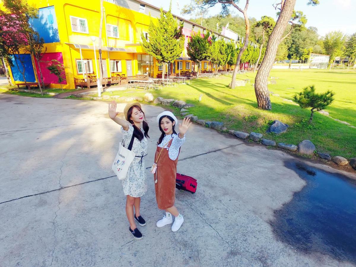 Sungbo Youth Hostel Mungyeong Buitenkant foto