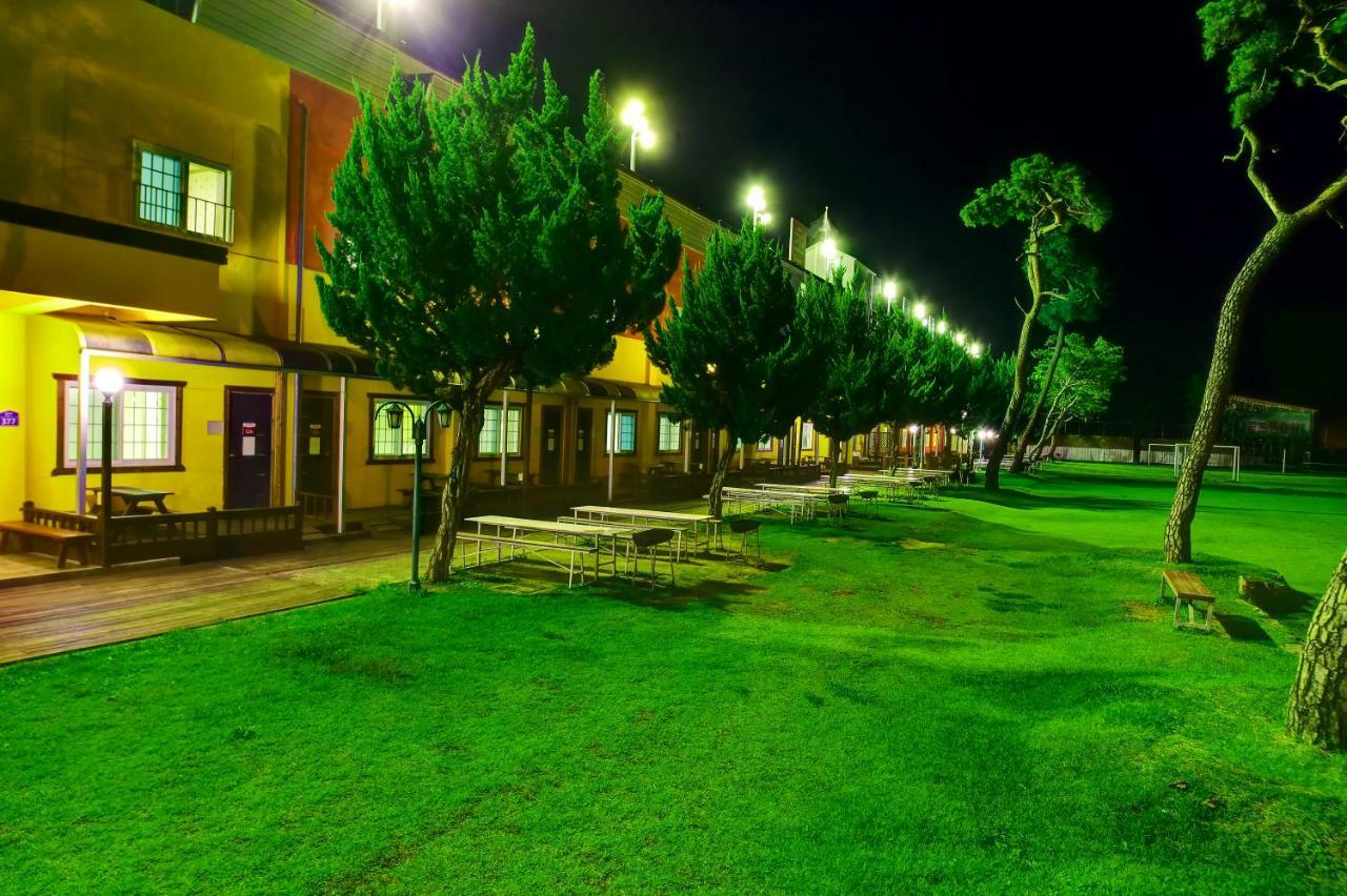 Sungbo Youth Hostel Mungyeong Buitenkant foto